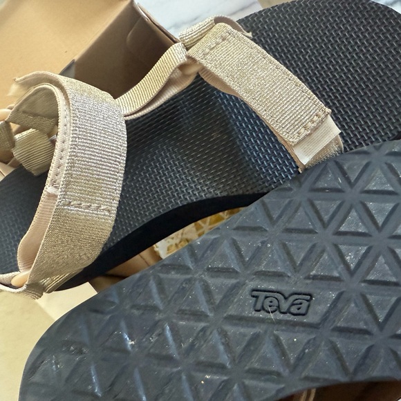 Teva Midform Gold Color - Picture 5 of 5
